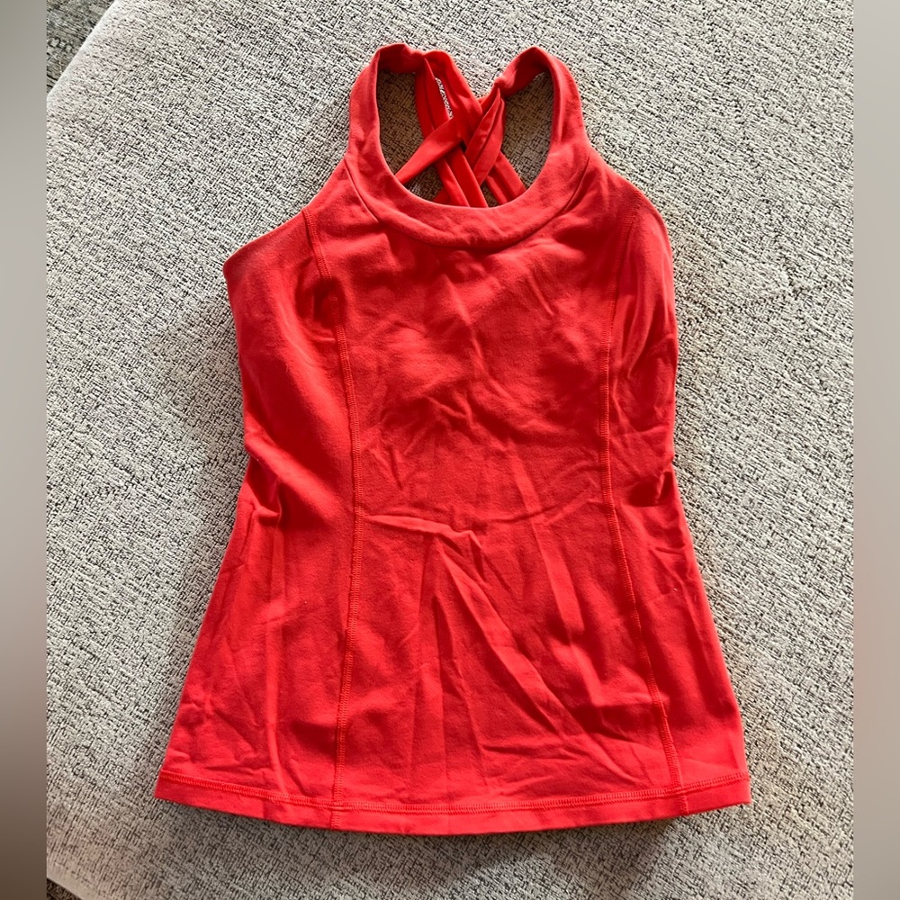 LULULEMON WORKOUT TOP